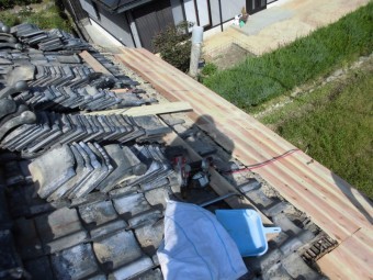 岡山市東区 瓦葺き替え 雨漏り修理 大工工事