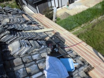 岡山市東区 瓦葺き替え 雨漏り修理 大工工事