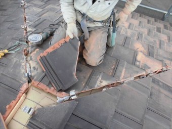 岡山市南区 平板防災瓦施工 隅棟カット