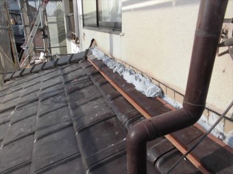 岡山市南区 2段目際熨斗施工