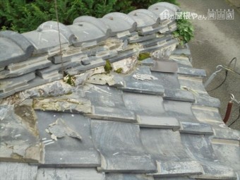 トタン屋根の下屋根の瓦葺き替え工事の