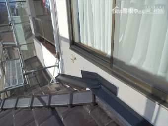岡山市南区 雨押え板金工事後