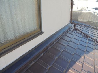 岡山市南区 雨押え板金工事後