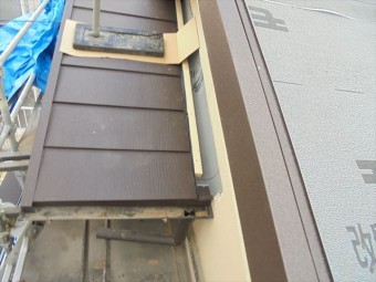 岡山市北区 足場の養生です。