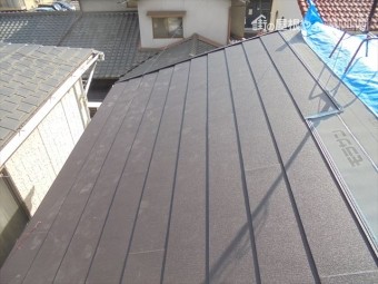 岡山市北区 軽量屋根材でリフォーム工事