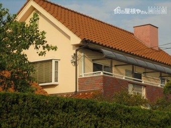 岡山市南区 漆喰補修工事 急こう配