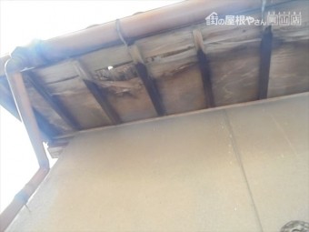 玉野市 雨漏り調査 割れ瓦がはげしいです
