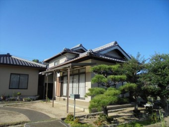 岡山市北区で瓦修理無料点検依頼 瓦ズレ落ちてます