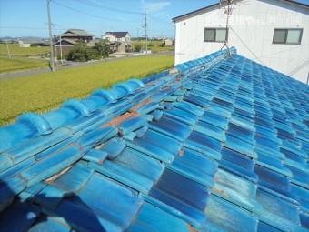 岡山市南区 屋根補修工事 棟の崩れ