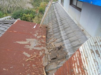 岡山県美咲町 屋根リフォーム 波トタン