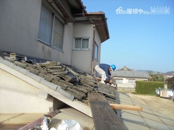 倉敷市 瓦撤去