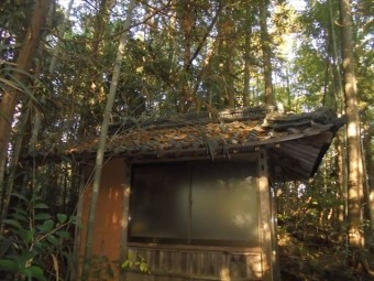 井原市 雨漏り修理 瓦ズレ