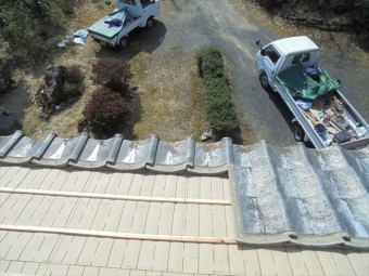 津山市で雨漏り修理 セメント瓦葺き直し