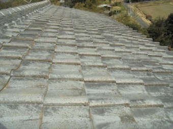 津山市で雨漏り修理。下葺き材の防水紙ルーフィング張り替え工事