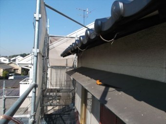 岡山市南区 屋根工事 屋根リフォーム 既存雨樋取り外し