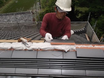 岡山県久米南町 屋根工事 屋根リフォーム 本棟施工中