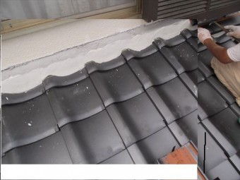 岡山市北区 瓦屋根葺き替え工事 際熨斗施工