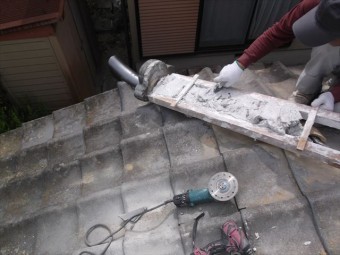 赤磐市 屋根工事 雨漏り修理 隅棟組み立て