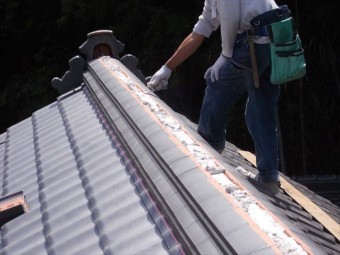 岡山県久米南町 屋根工事 屋根リフォーム 棟工事