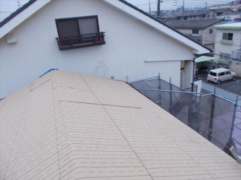 岡山市北区 屋根工事 破れない下葺き材の防水紙(ルーフィング)