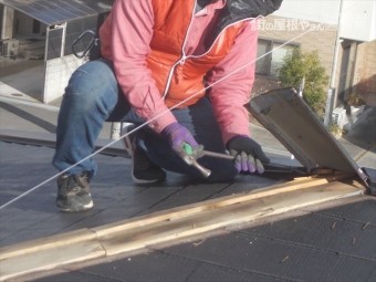 岡山市中区 屋根リフォーム工事 カバー工法 棟板金撤去