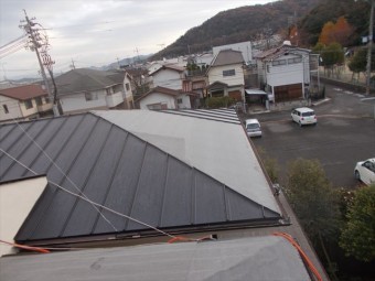 岡山市中区 カバー工法2階の施工