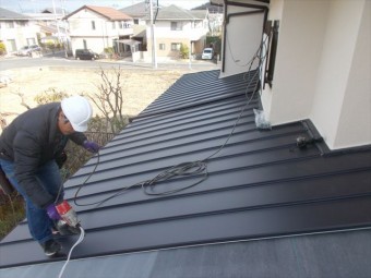 岡山市中区 カバー工法で裏面り施工