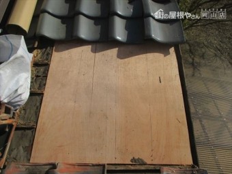 岡山市南区 瓦屋根補修工事 1階漆喰入れ替え工事