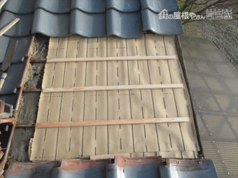 岡山市南区 瓦屋根補修工事 1階漆喰入れ替え工事