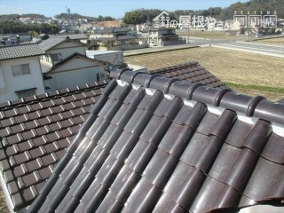 倉敷市 屋根修理棟の漆喰入れ直し