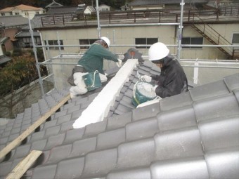 備前市 屋根瓦葺き替え 棟工事