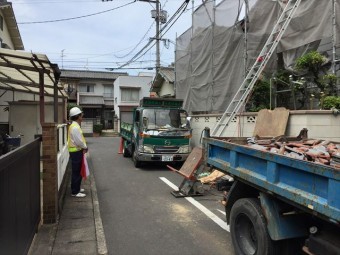 岡山市北区 屋根工事 屋根リフォーム 道路使用許可