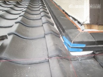 備前市 南蛮漆喰シルガードで熨斗施工終わりです。