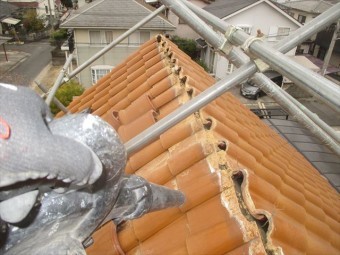 岡山市南区 屋根瓦修理 棟解体組み立て 棟解体