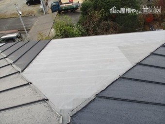 岡山市中区 カバー工法2階の残りの1面施工