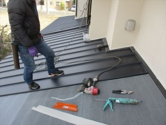 岡山市中区 カバー工法で屋根リフォーム