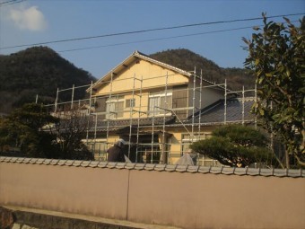 備前市 養生足場の安全ネット取り外し