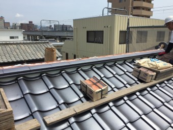 岡山市北区 屋葺き替え工事 棟工事