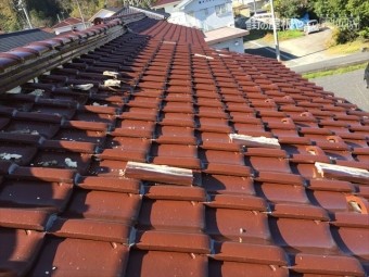 岡山県津山市 屋根修理 棟崩れ