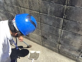 岡山市南区でブロック塀掃除