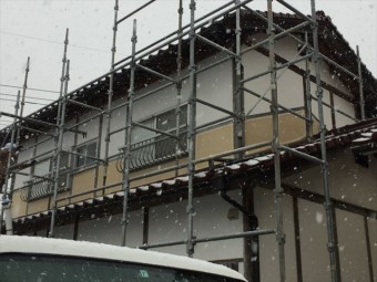 津山市 棟積み直し 養生足場