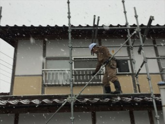 津山市 棟積み直し 養生足場