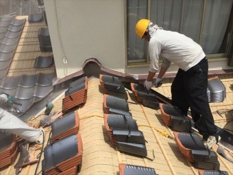岡山市南区 屋根工事 雨漏り修理 瓦配り