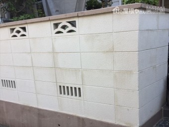 岡山市北区 外壁塗装 ブロック塀にも汚れが目立つ
