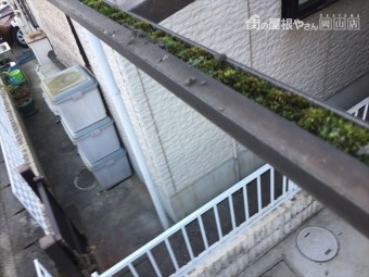 岡山市北区 波板剥がし 養生足場を建てるために