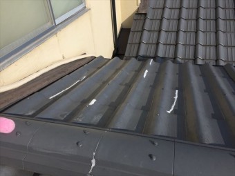 岡山市中区 屋根塗装 下地処理