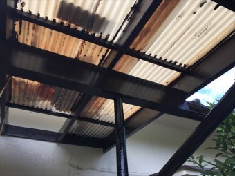 岡山市中区テラスの波板張替