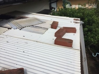 岡山市中区テラスの波板張替