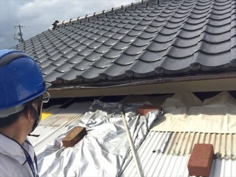 岡山市中区テラスの波板張替