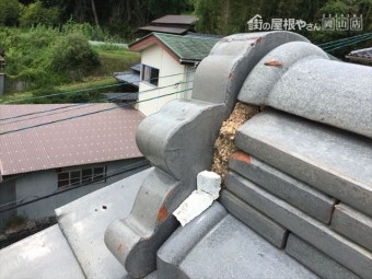 赤磐市で雨漏り修理 鬼のところの漆喰欠落